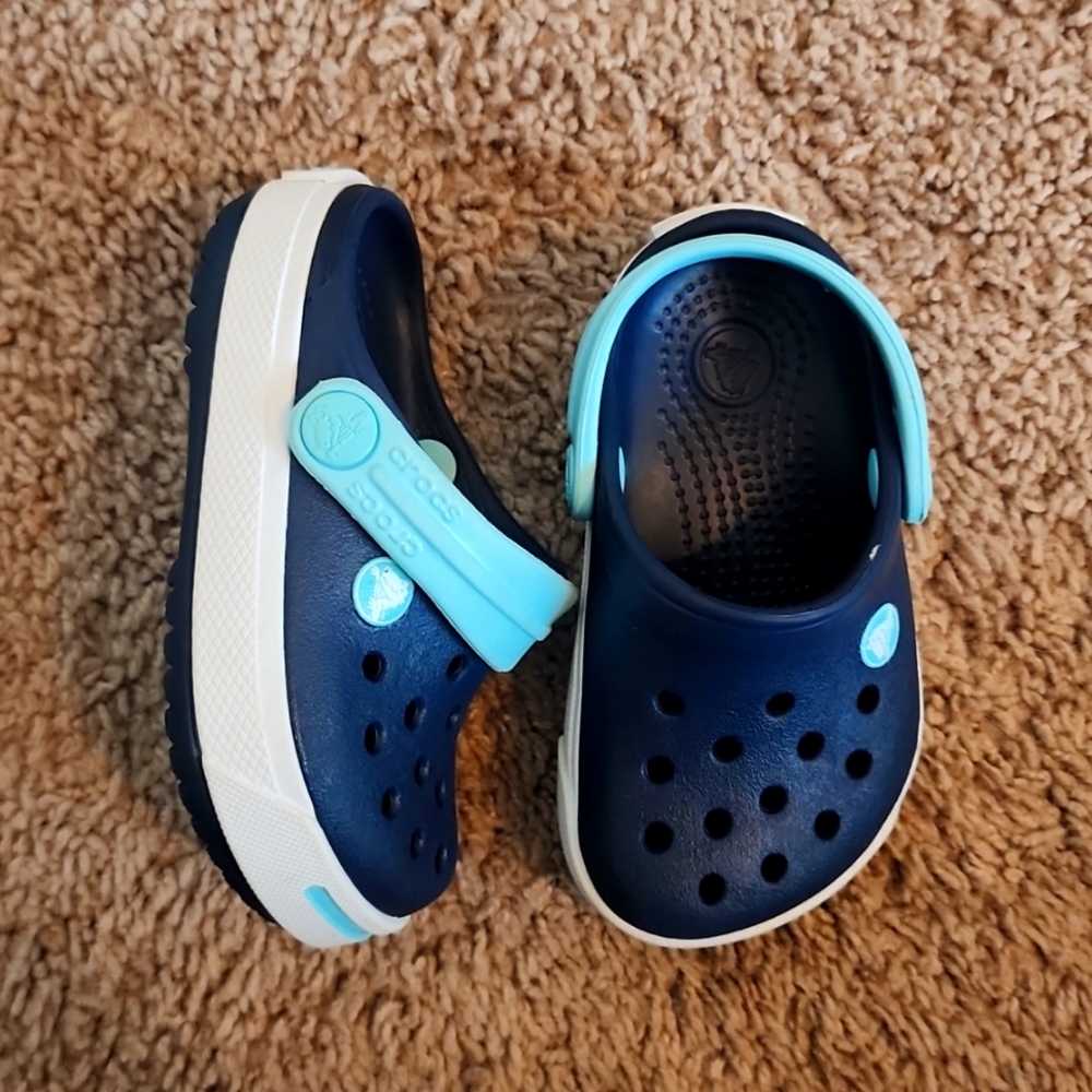 Baby crocs